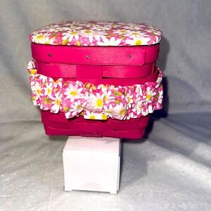 Longaberger basket with accessories